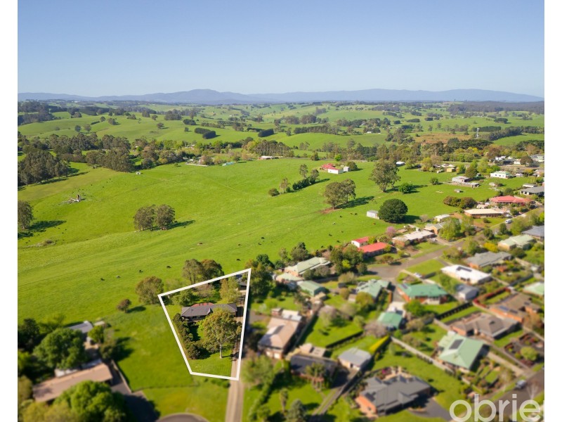 20 Burtonwood Court, Neerim South VIC 3831