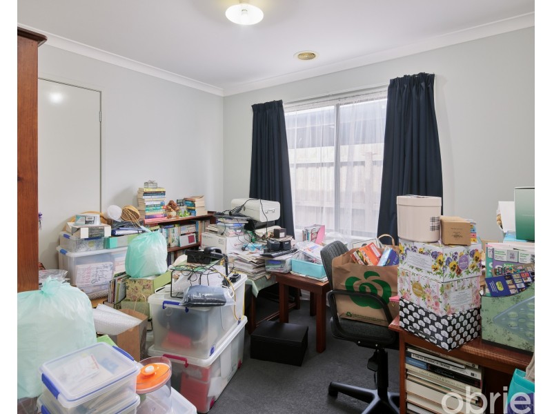 6 Oberon Place, Drouin VIC 3818