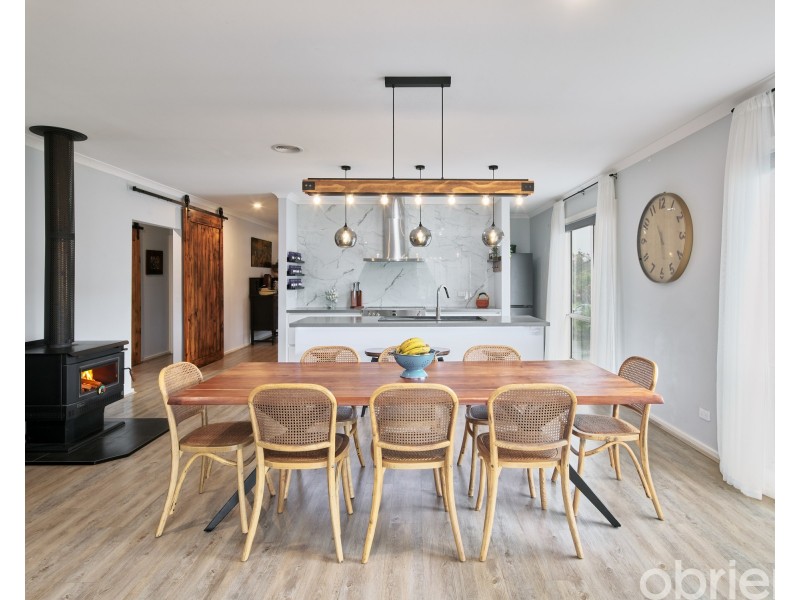2 Red Hill Court, Neerim South VIC 3831