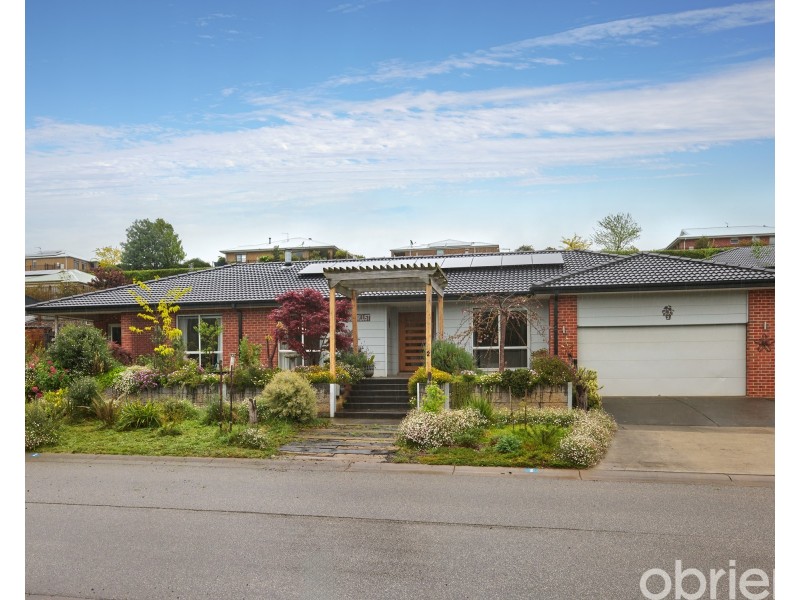 2 Red Hill Court, Neerim South VIC 3831