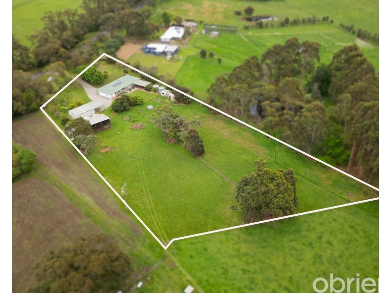 825 Main South Road, Drouin South VIC 3818