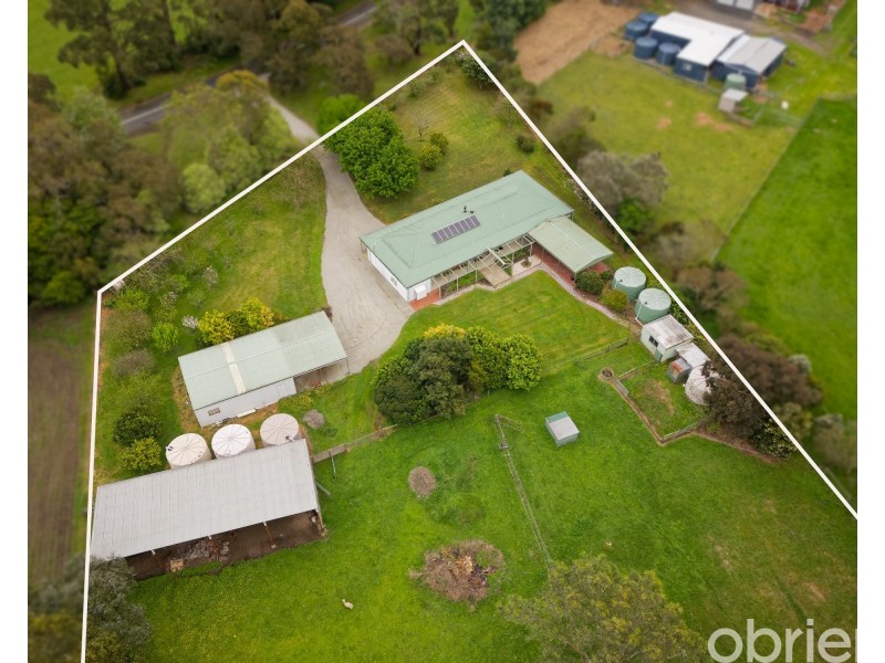 825 Main South Road, Drouin South VIC 3818