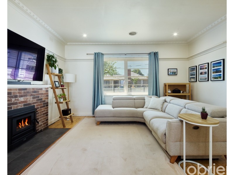 14 Caton Street, Warragul VIC 3820