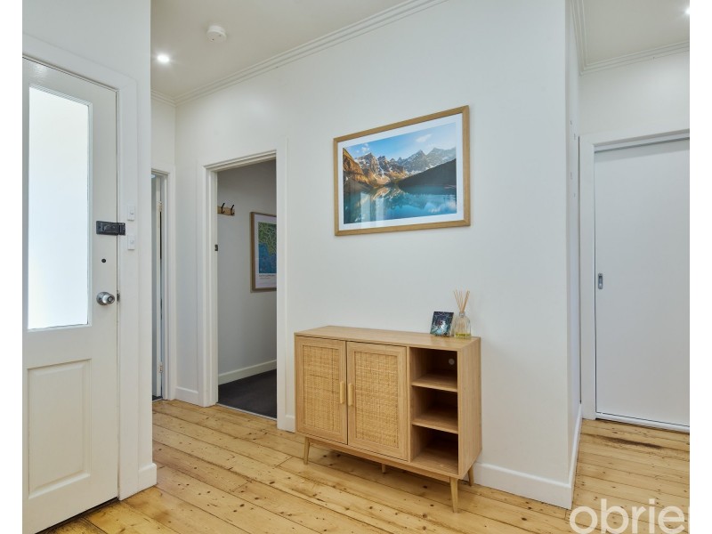 14 Caton Street, Warragul VIC 3820