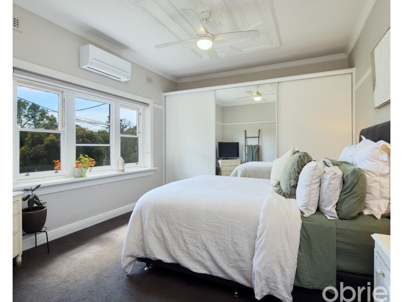 13 Landsborough Street, Warragul VIC 3820
