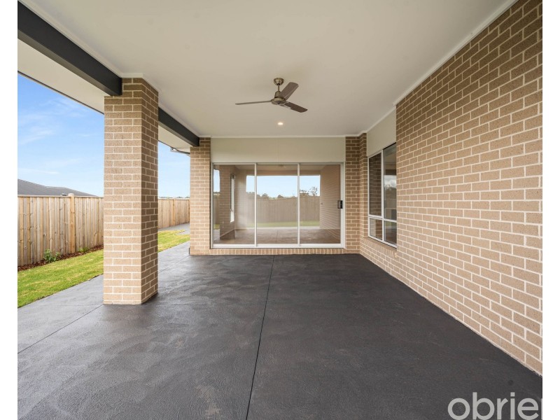 15 Regent Avenue, Warragul VIC 3820