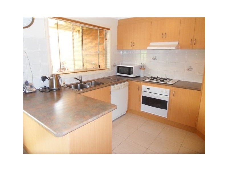 15 Cadogan Place, Altona Meadows VIC 3028