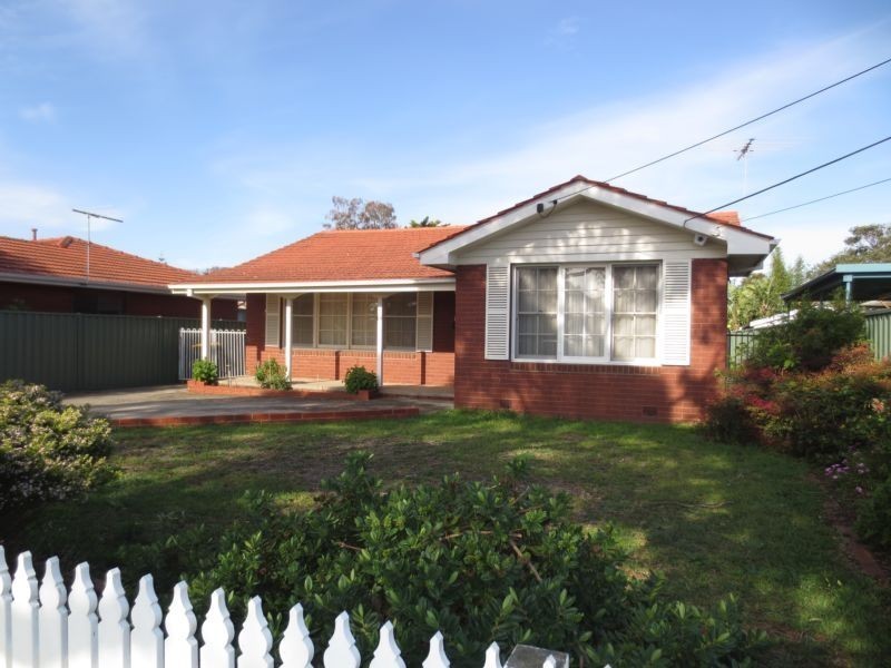 14 Hammond Street, Altona VIC 3018