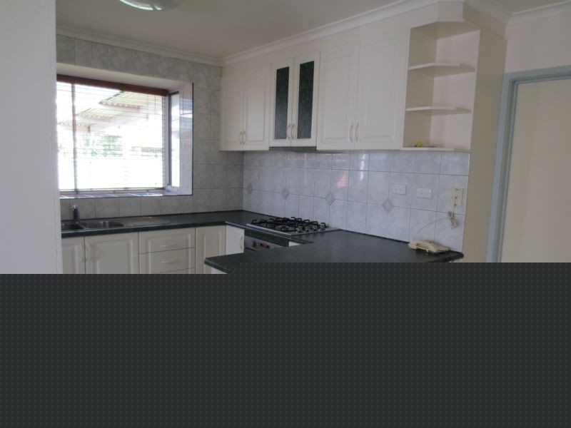 14 Hammond Street, Altona VIC 3018