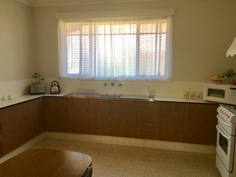 35 Curlew Avenue, Altona VIC 3018