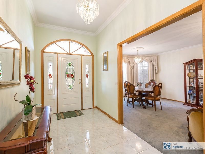 17 Spicer Boulevard, Altona Meadows VIC 3028