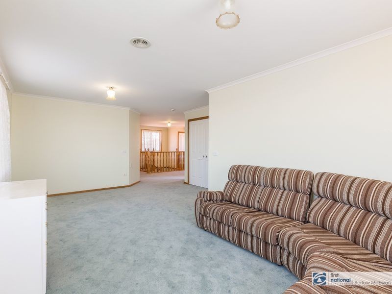 17 Spicer Boulevard, Altona Meadows VIC 3028
