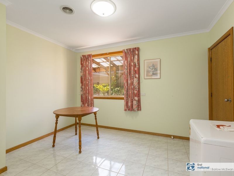 17 Spicer Boulevard, Altona Meadows VIC 3028