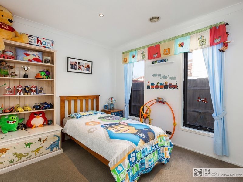 23 Neal Court, Altona North VIC 3025