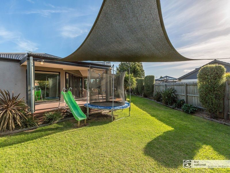 23 Neal Court, Altona North VIC 3025