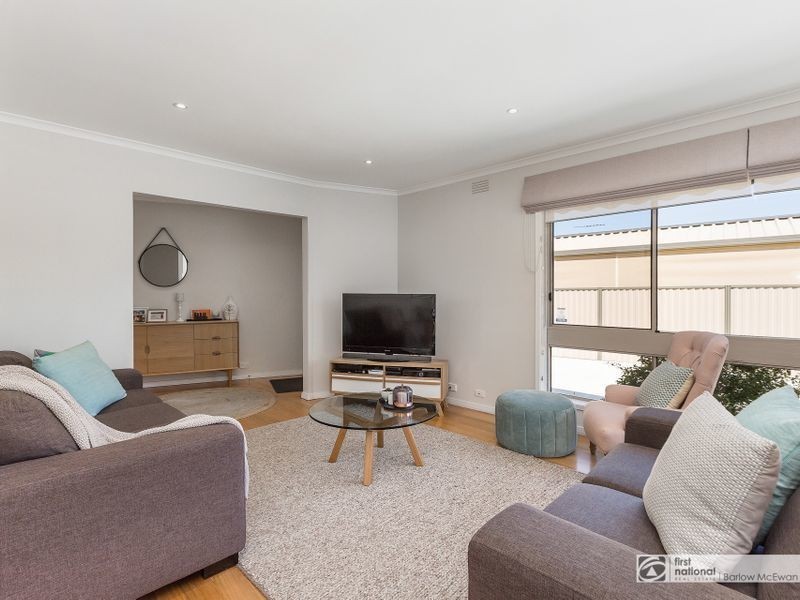 128 Grieve Parade, Altona VIC 3018