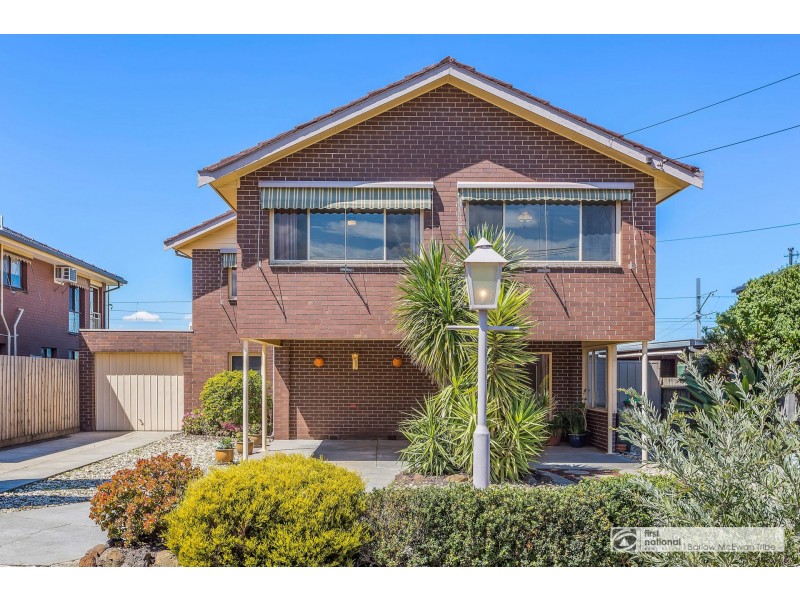 86 Simmons Drive, Seaholme VIC 3018