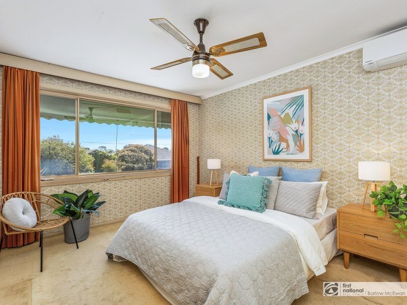 86 Simmons Drive, Seaholme VIC 3018