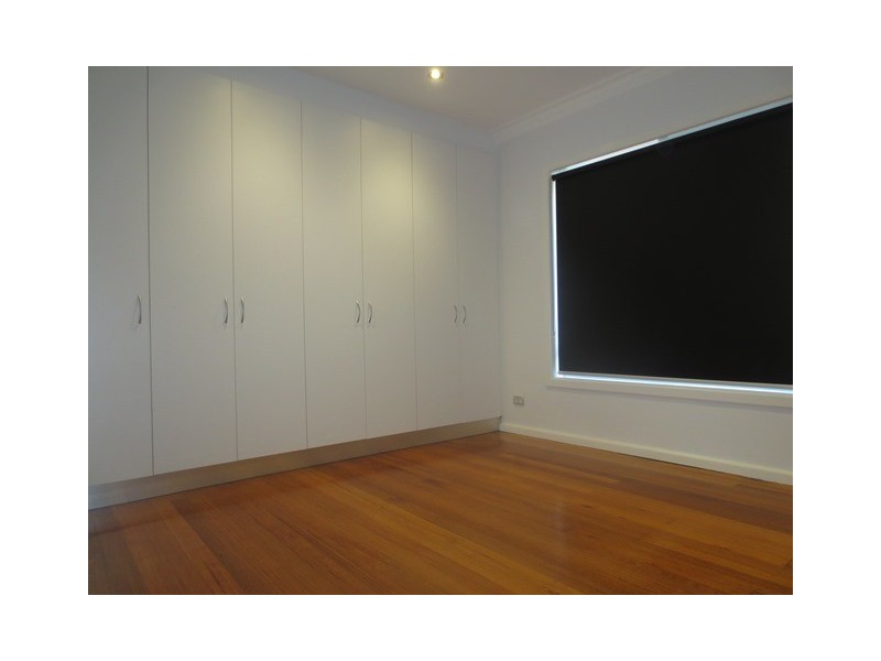 11 Finley Road, Altona VIC 3018