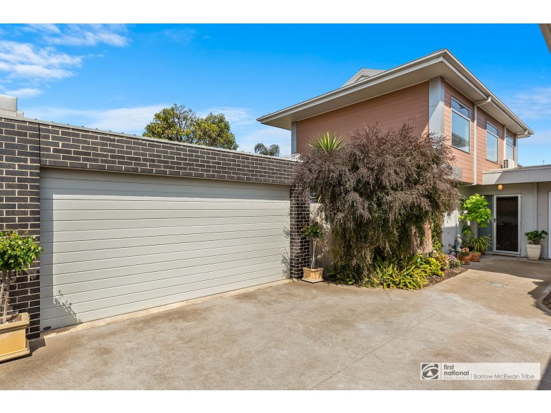 2/27-29 Millers Road, Altona VIC 3018