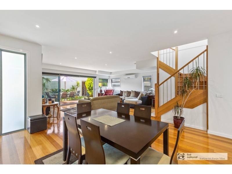 2/27-29 Millers Road, Altona VIC 3018