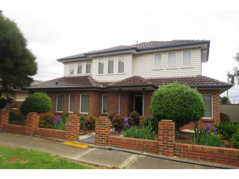 106 Blackshaws Road, South Kingsville VIC 3015