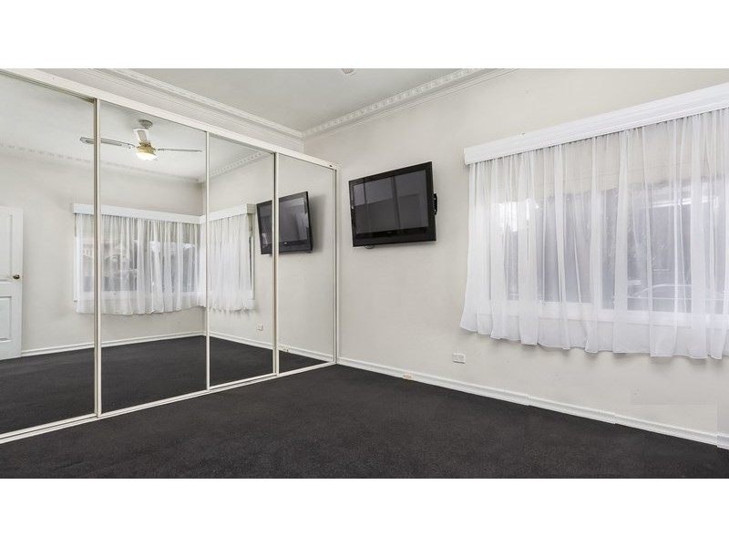 9 Wattle Grove, Seaholme VIC 3018