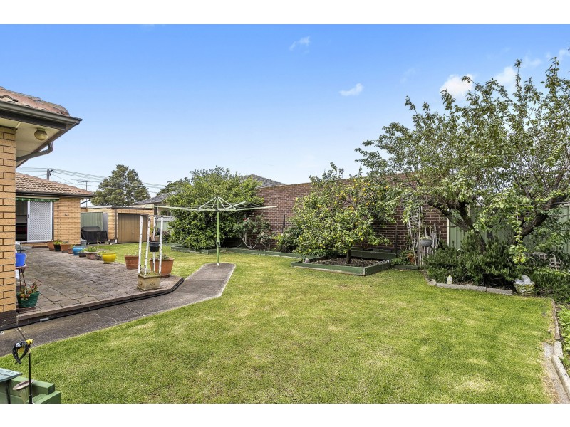 10 Shirley Street, Altona Meadows VIC 3028