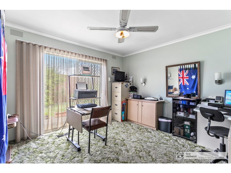 10 Shirley Street, Altona Meadows VIC 3028