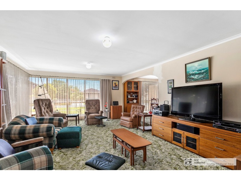 10 Shirley Street, Altona Meadows VIC 3028