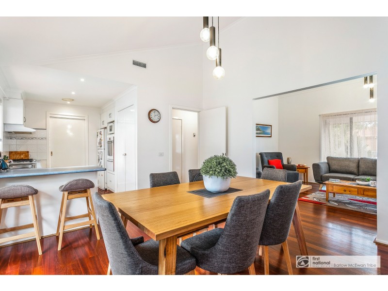 2 Canonbury Circle, Seabrook VIC 3028