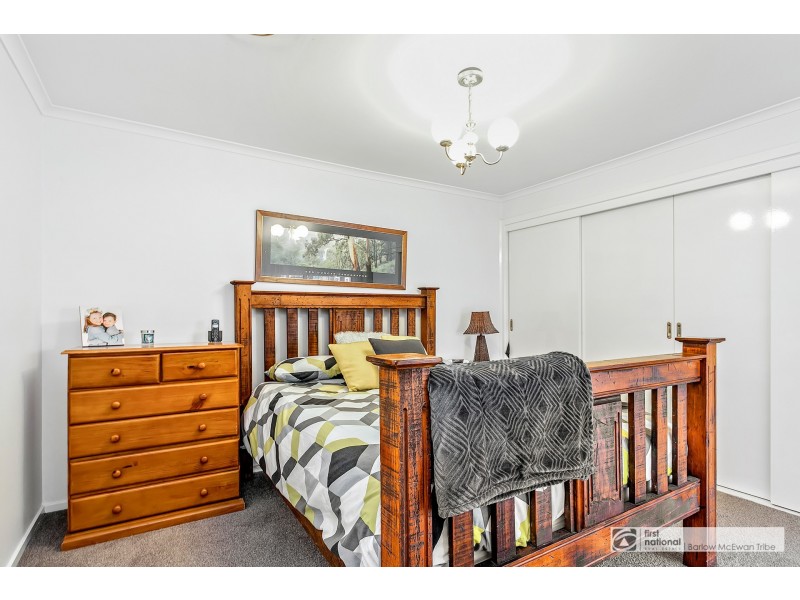 2 Canonbury Circle, Seabrook VIC 3028