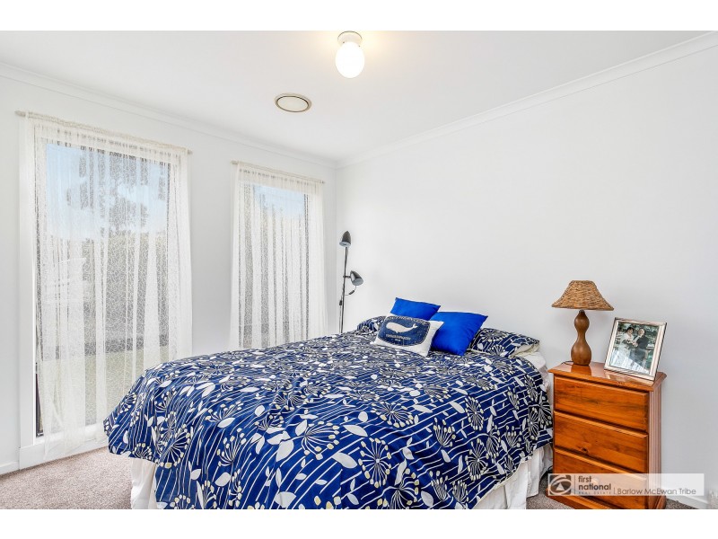 2 Canonbury Circle, Seabrook VIC 3028