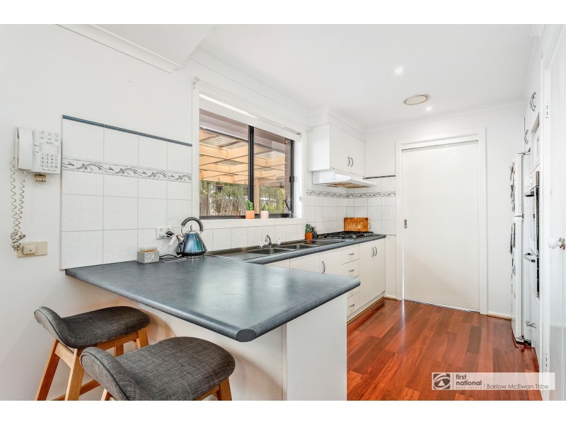 2 Canonbury Circle, Seabrook VIC 3028