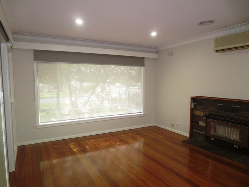 43 Chifley Avenue, Altona VIC 3018