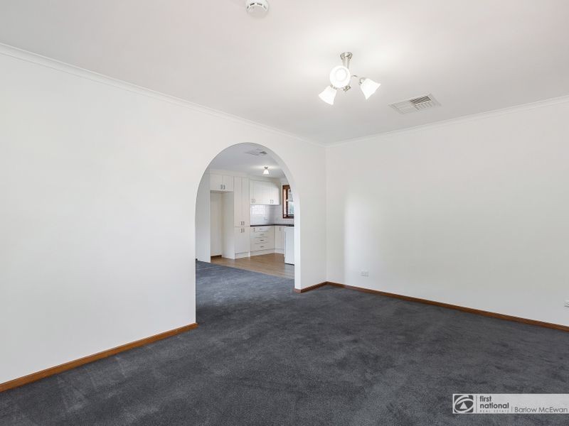 2/31 Linnet Street, Altona VIC 3018