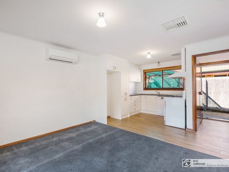 2/31 Linnet Street, Altona VIC 3018