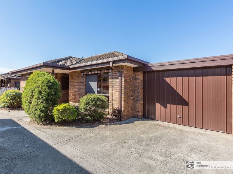 2/31 Linnet Street, Altona VIC 3018