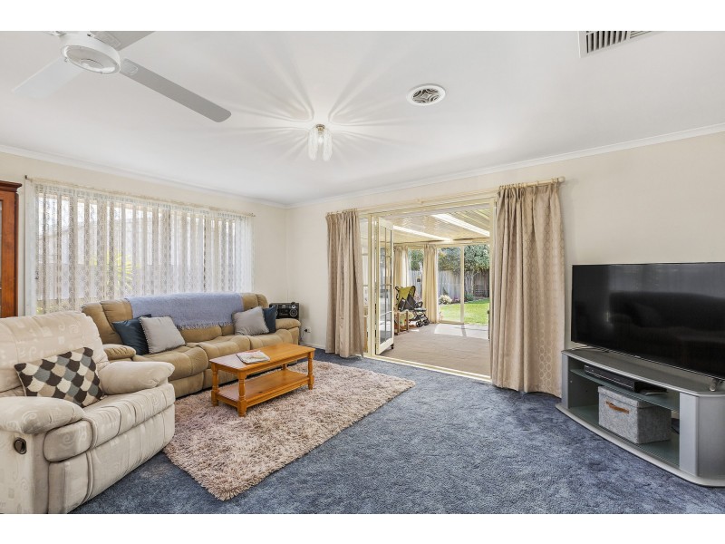 1 Kitson Court, Altona Meadows VIC 3028