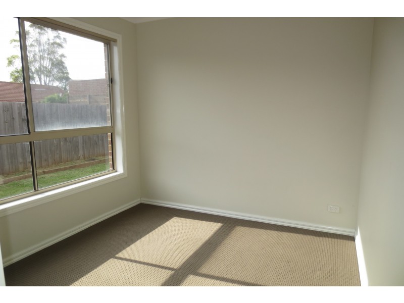 8 Lunn Court, Altona Meadows VIC 3028