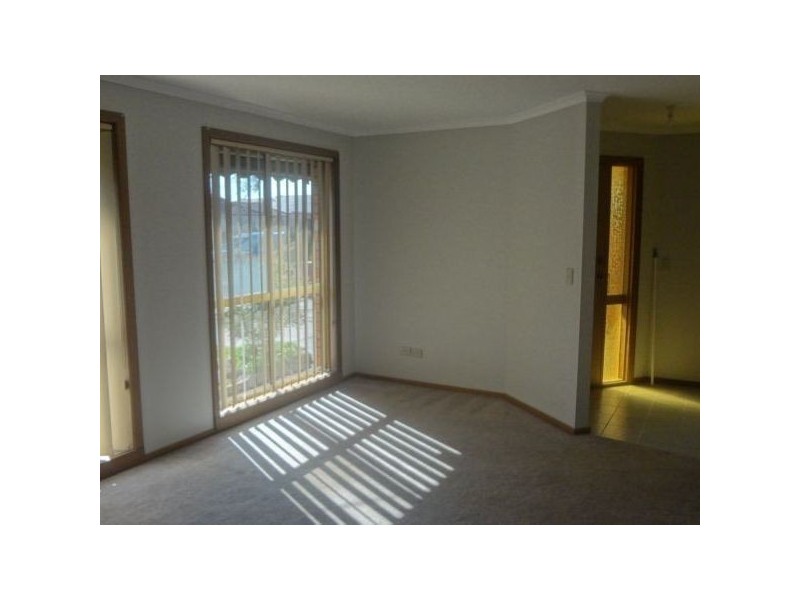 1/11 Langhorne Street, Altona Meadows VIC 3028