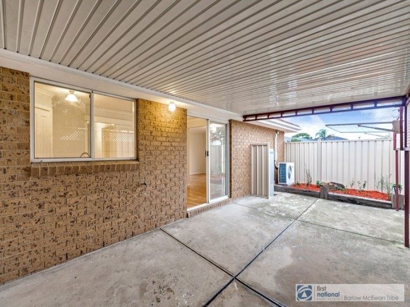 1/9 Dickenson Street, Altona Meadows VIC 3028