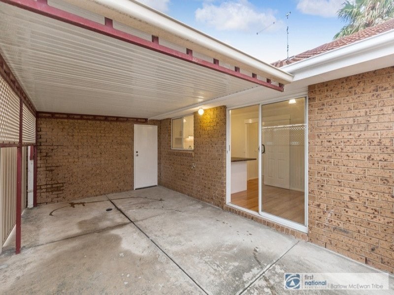 1/9 Dickenson Street, Altona Meadows VIC 3028