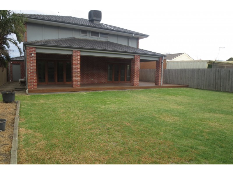 24 Stanley Street, Altona VIC 3018