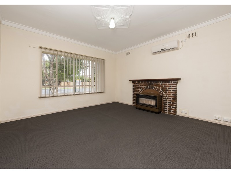 213 Civic Parade, Altona VIC 3018