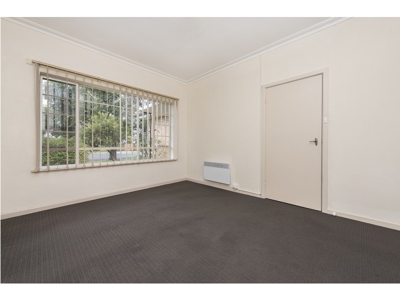 213 Civic Parade, Altona VIC 3018