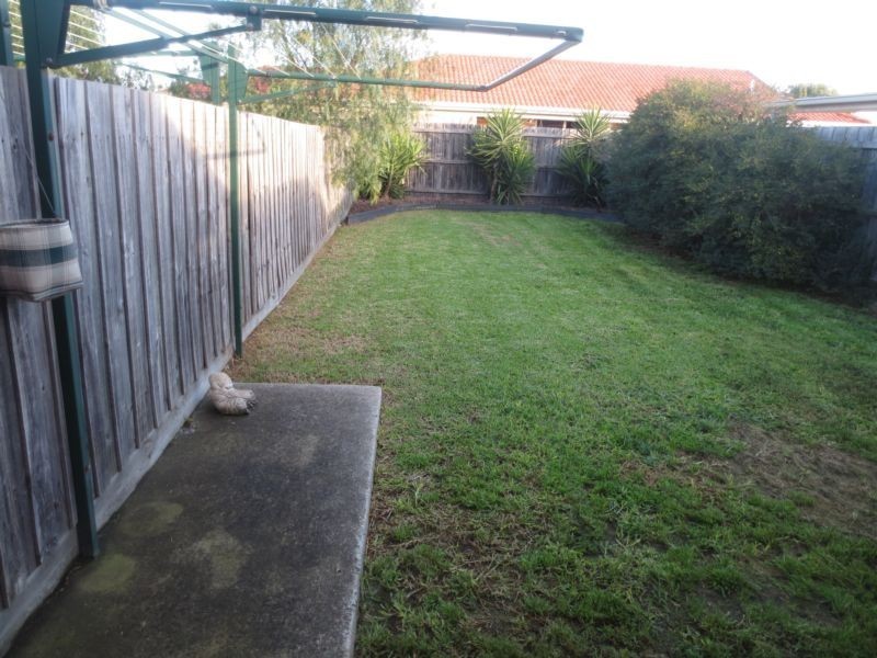 1/22 Trafalgar Avenue, Altona Meadows VIC 3028