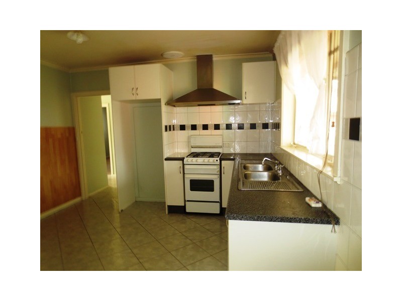 6 Lawrence Court, Altona North VIC 3025