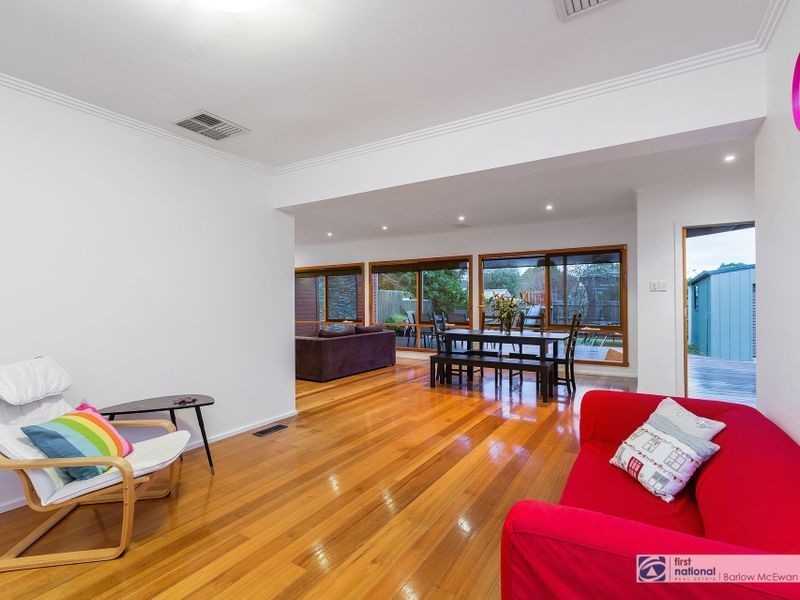 1 Cowra Street, Altona VIC 3018