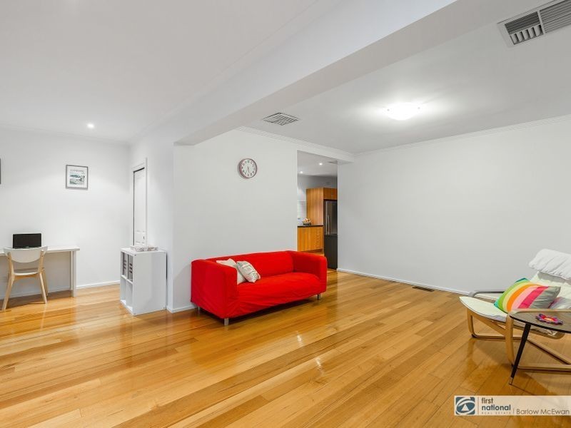 1 Cowra Street, Altona VIC 3018